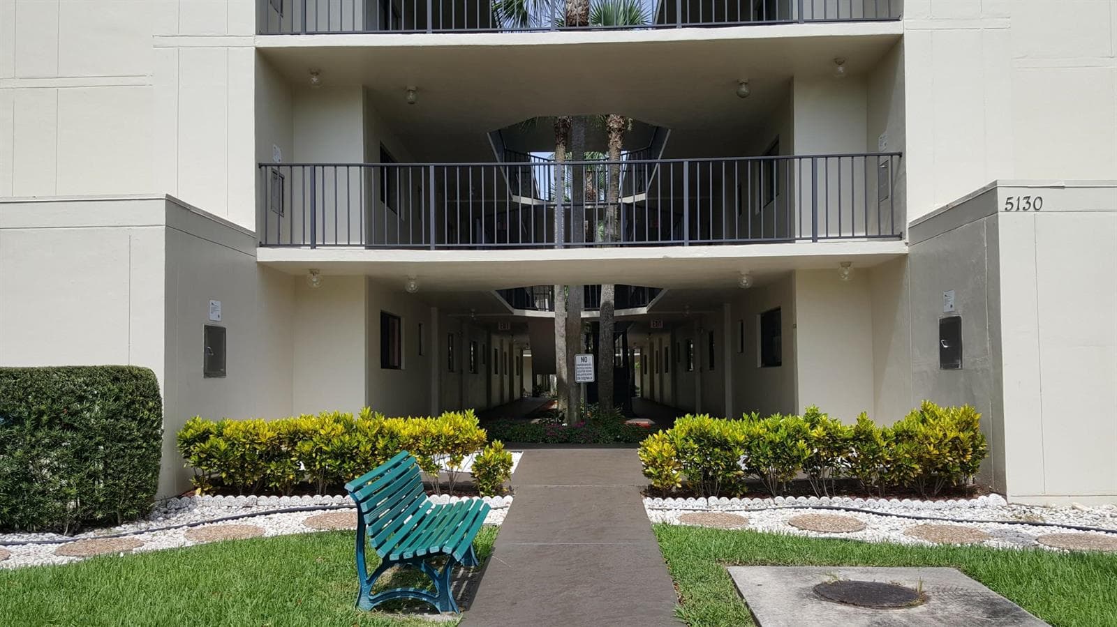 5130 Las Verdes Circle # 301, Delray Beach, FL 33484