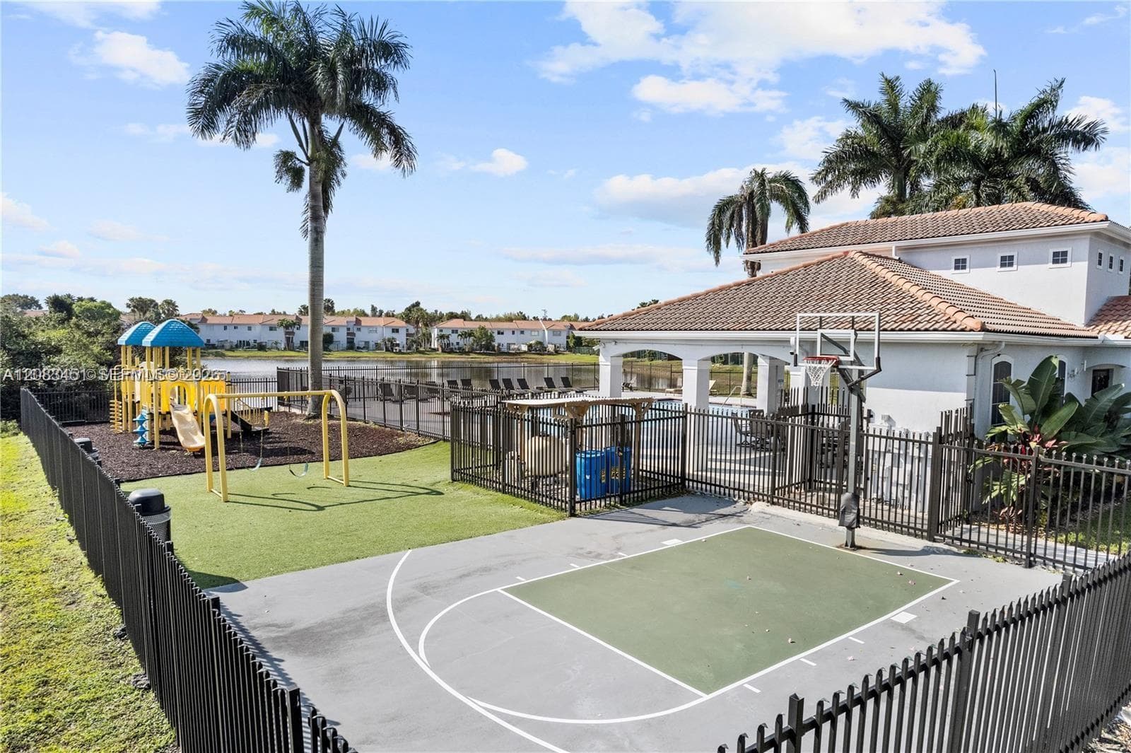 833 SW 148th Pl # 833, Miami, FL 33194 photo 3