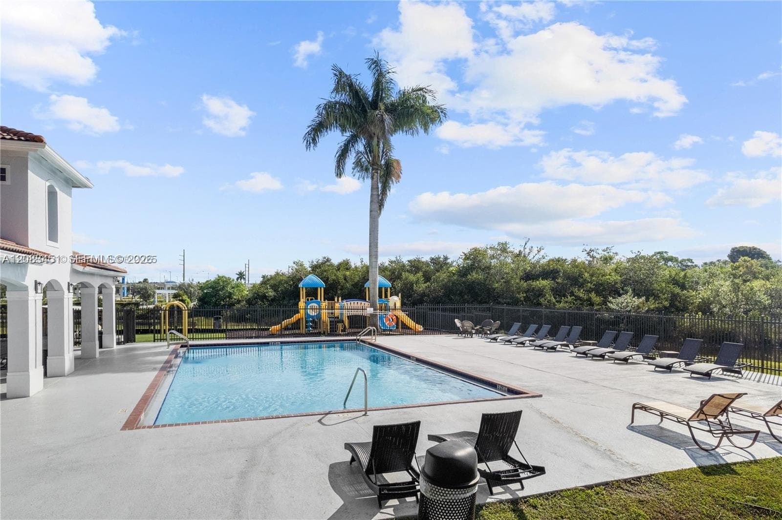 833 SW 148th Pl # 833, Miami, FL 33194 photo 4