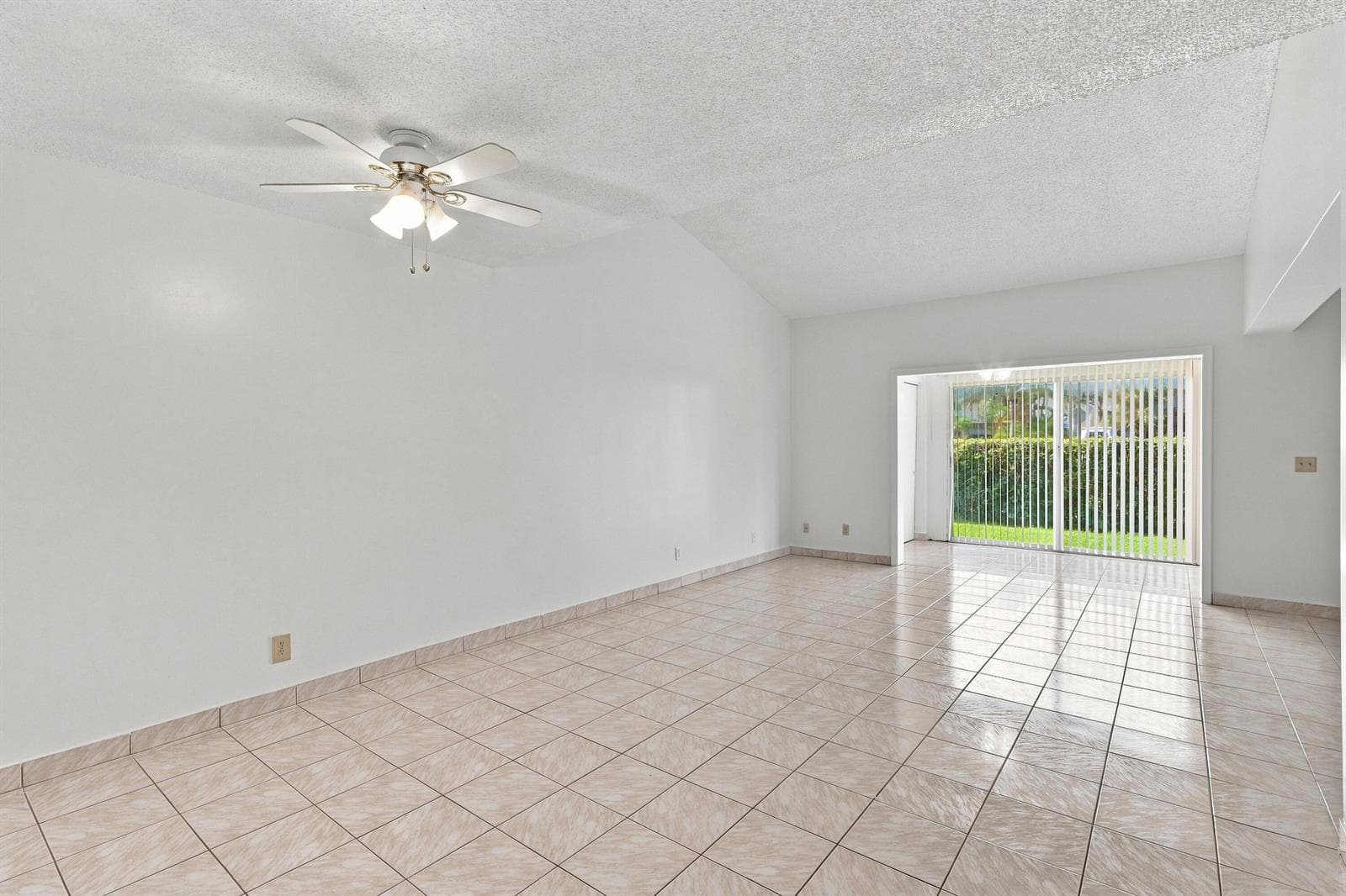 2538 Boundbrook Drive S # 137, West Palm Beach, FL 33406 photo 13