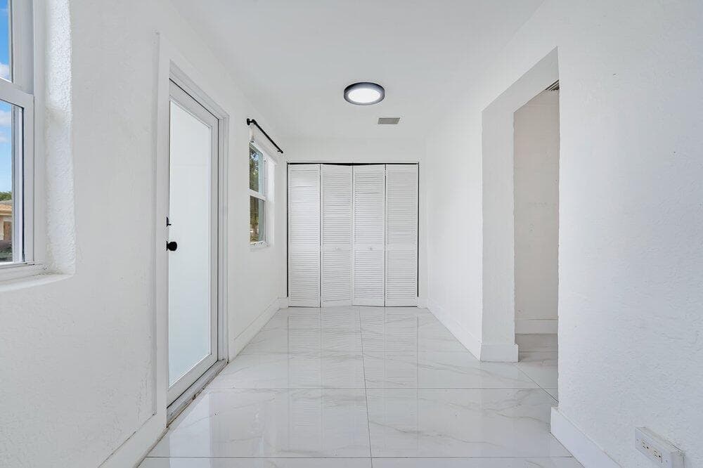 2220 HOPE Street, Hollywood, FL 33020 photo 2