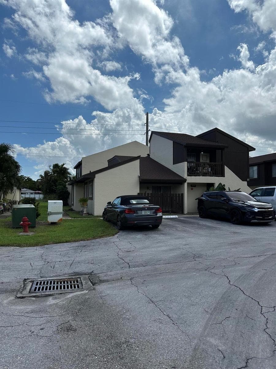 5292 BOSQUE Lane # 57, West Palm Beach, FL 33415