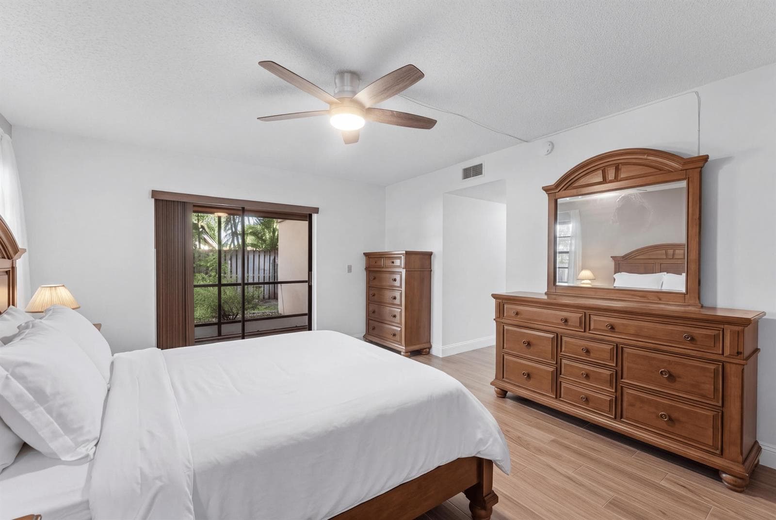 1611 Cabot Lane # 3, Wellington, FL 33414 photo 2