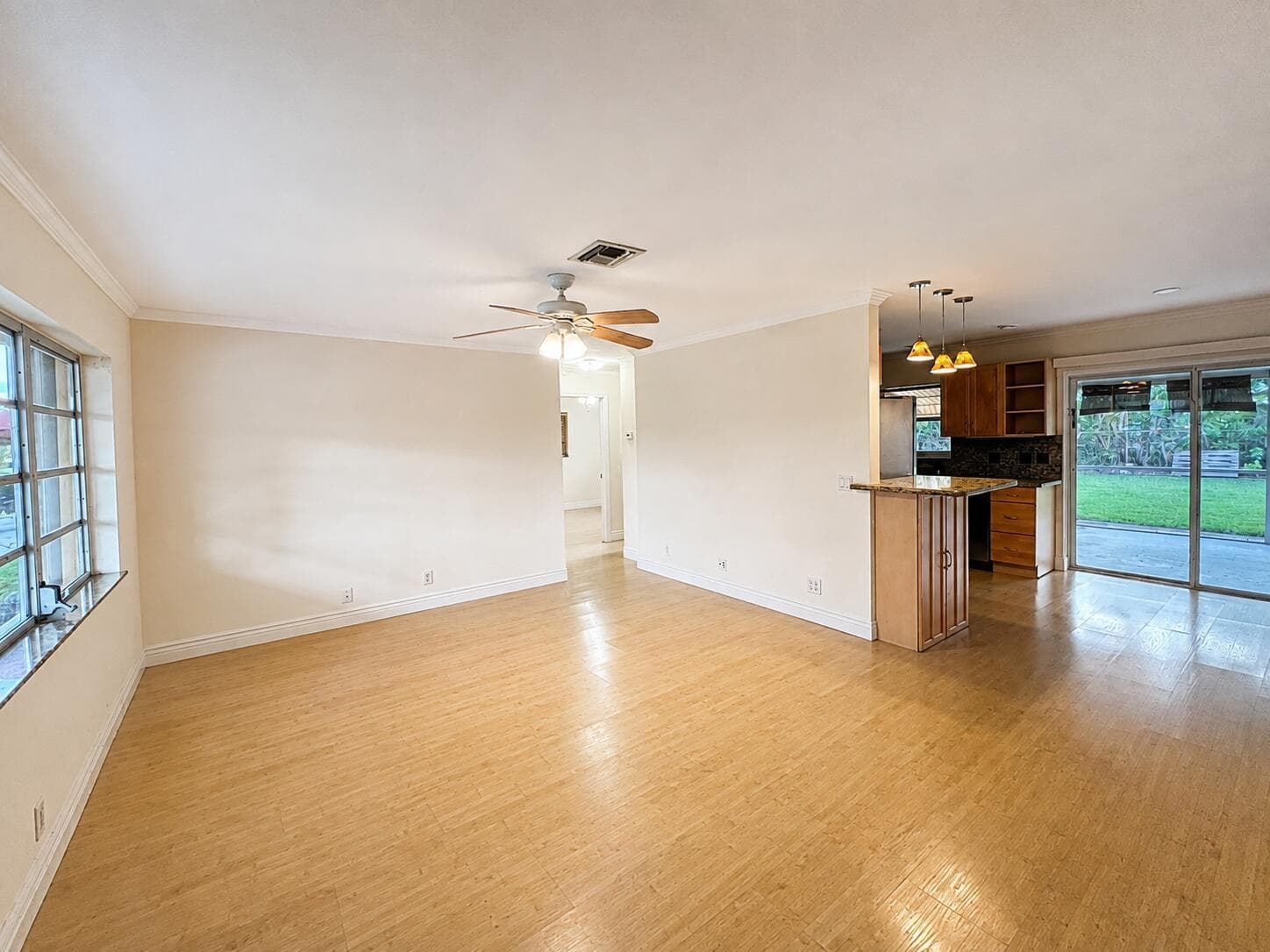 1401 S DEERFIELD Avenue, Deerfield Beach, FL 33441 photo 3