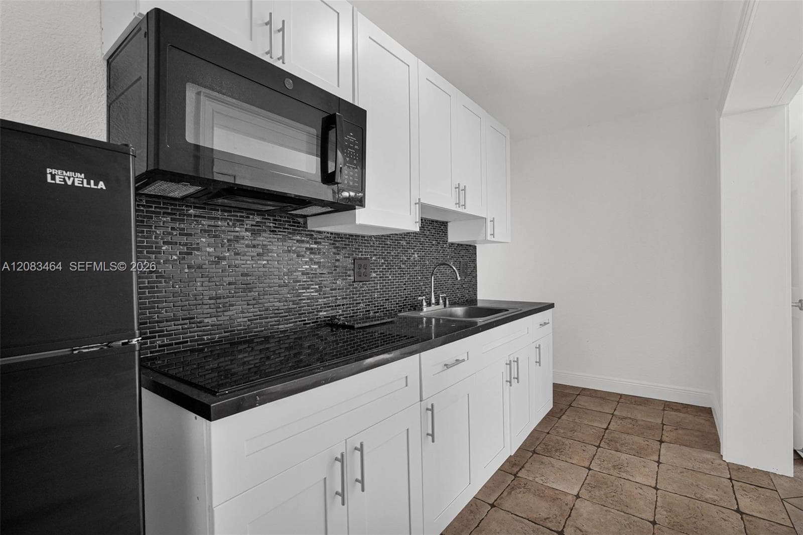 14500 NE 2nd Ave # 3, Miami, FL 33161 photo 4