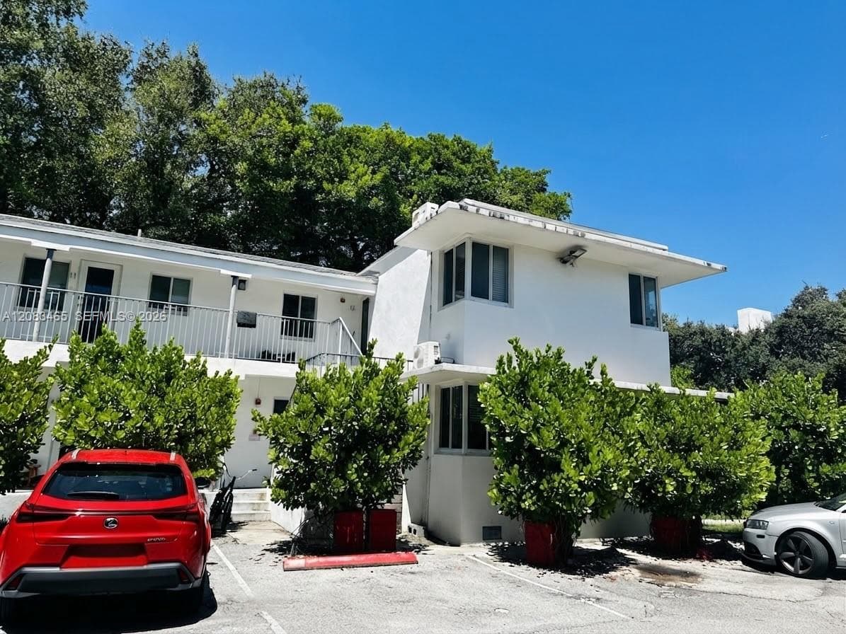 648 NE 80th St # 10, Miami, FL 33138 photo 12