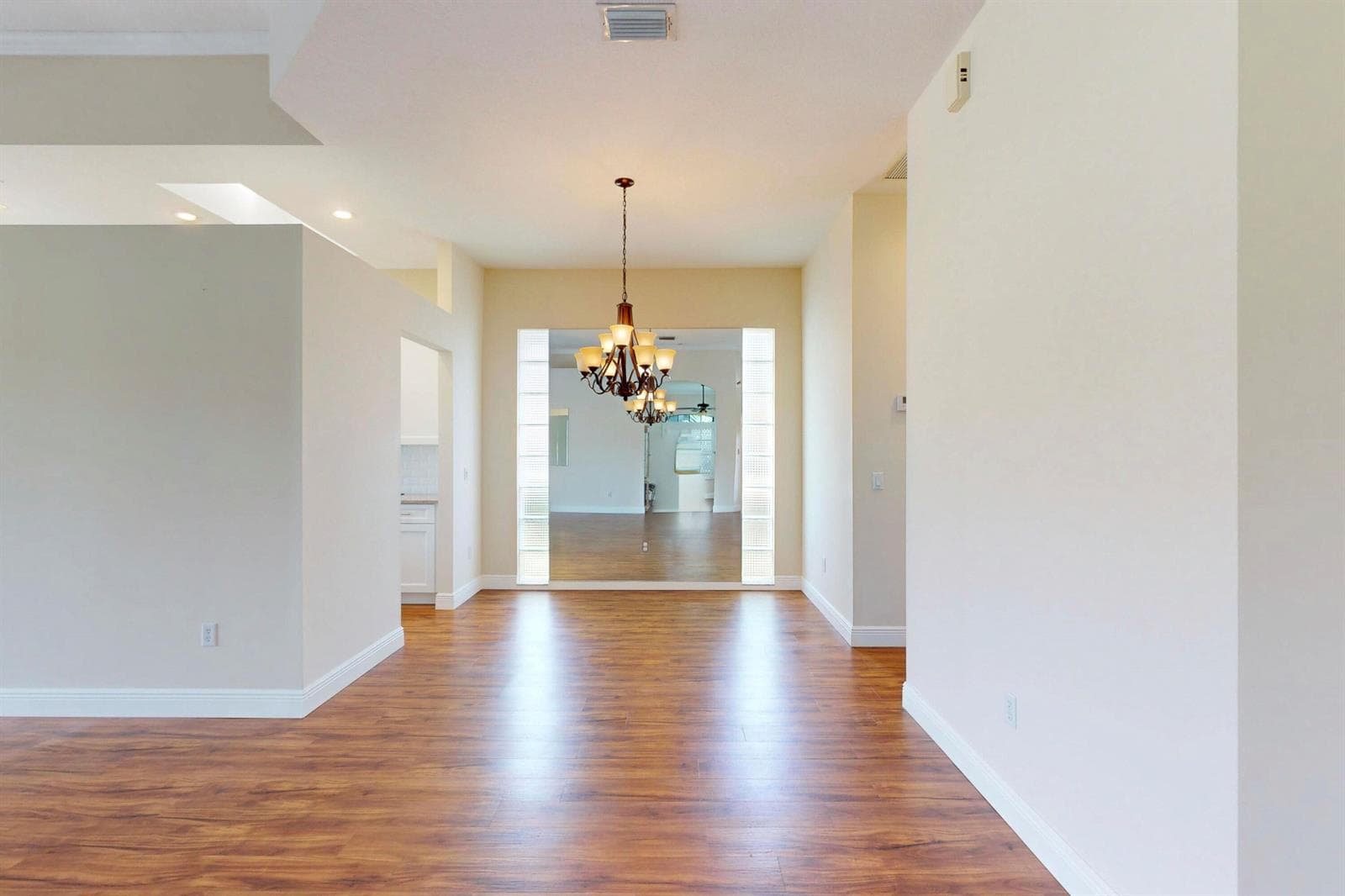 433 SW JEFFERSON Circle, Port St. Lucie, FL 34986 photo 13