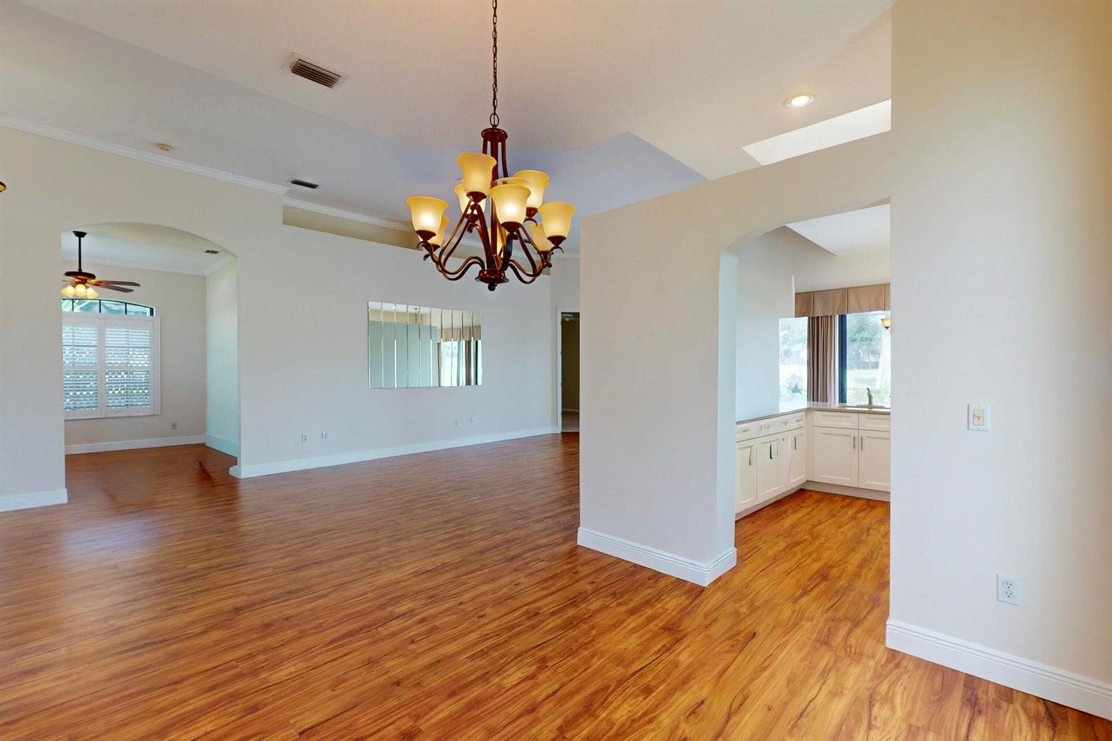 433 SW JEFFERSON Circle, Port St. Lucie, FL 34986 photo 12