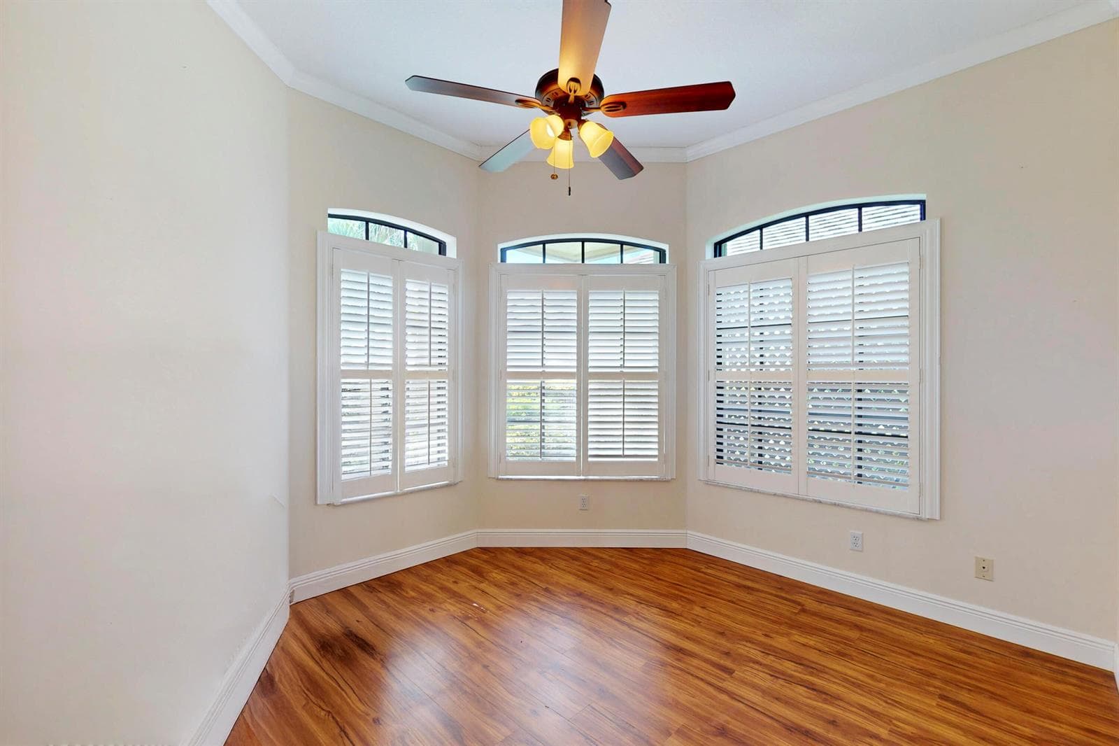 433 SW JEFFERSON Circle, Port St. Lucie, FL 34986 photo 8