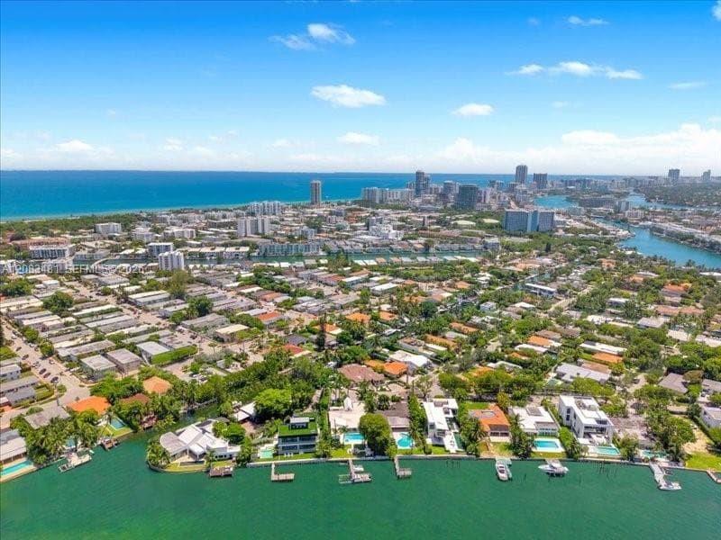 1150 N Biscayne Point Rd, Miami Beach, FL 33141 photo 6