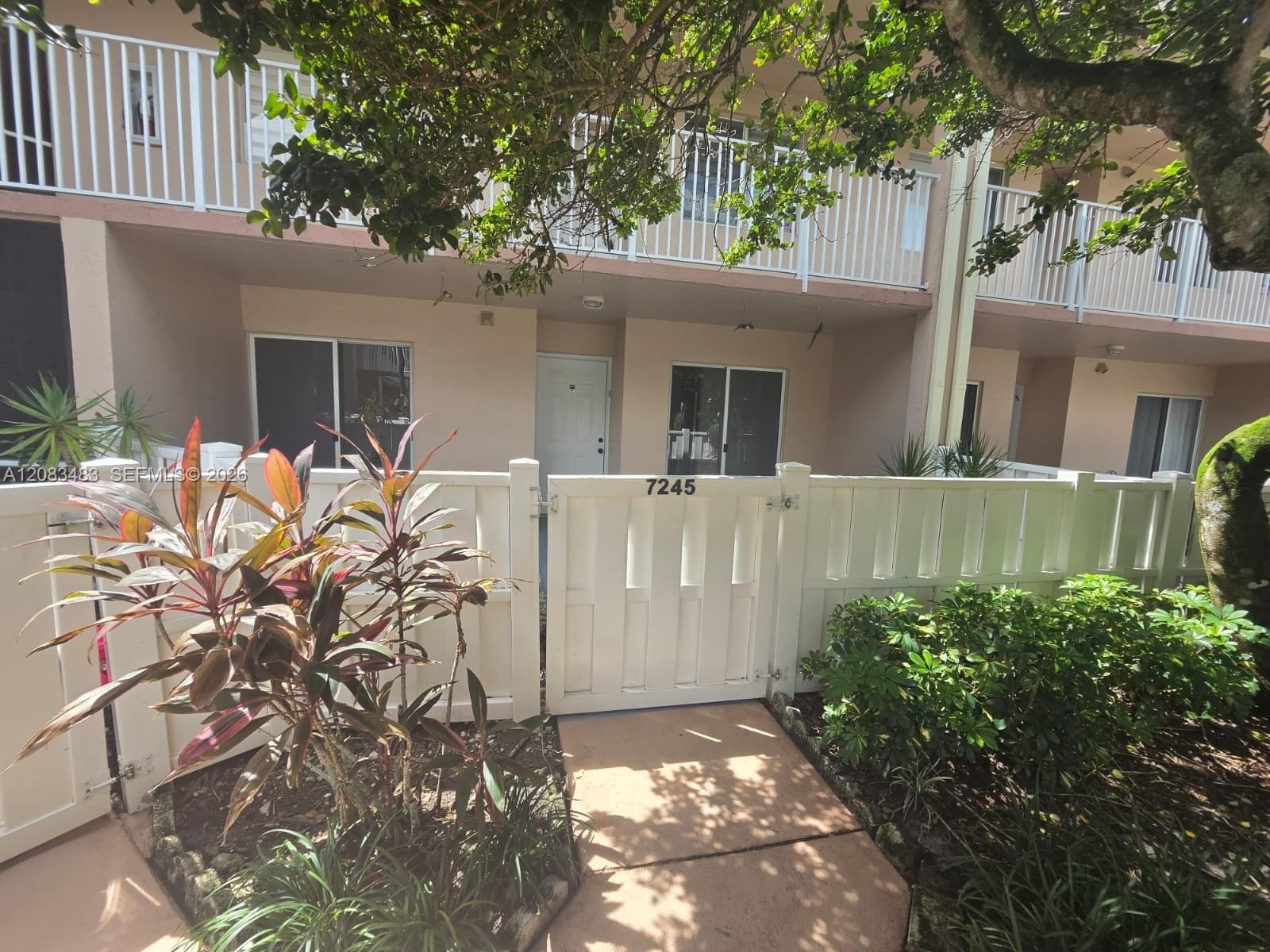 7245 S Devon Dr # 112, Tamarac, FL 33321 photo 3