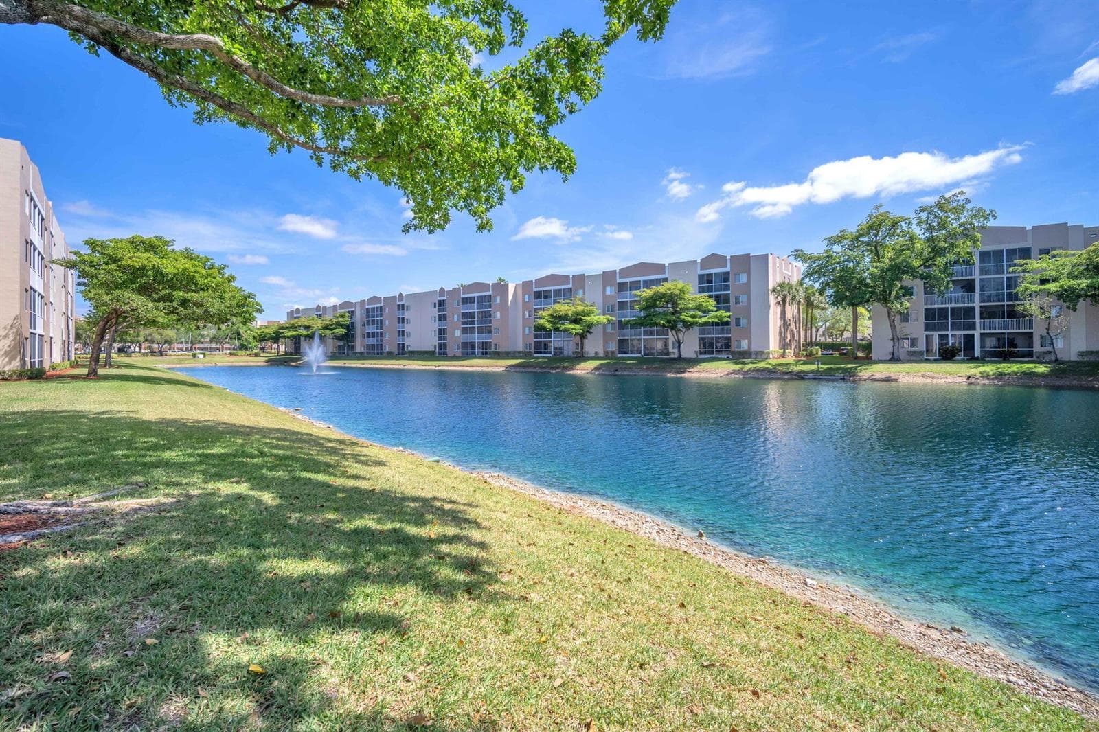 9560 Weldon Circle # J210, Tamarac, FL 33321 photo 4