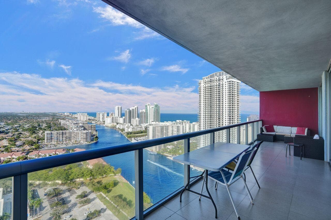 2600 E HALLANDALE BEACH Boulevard # T3210, Hallandale Beach, FL 33009 photo 2