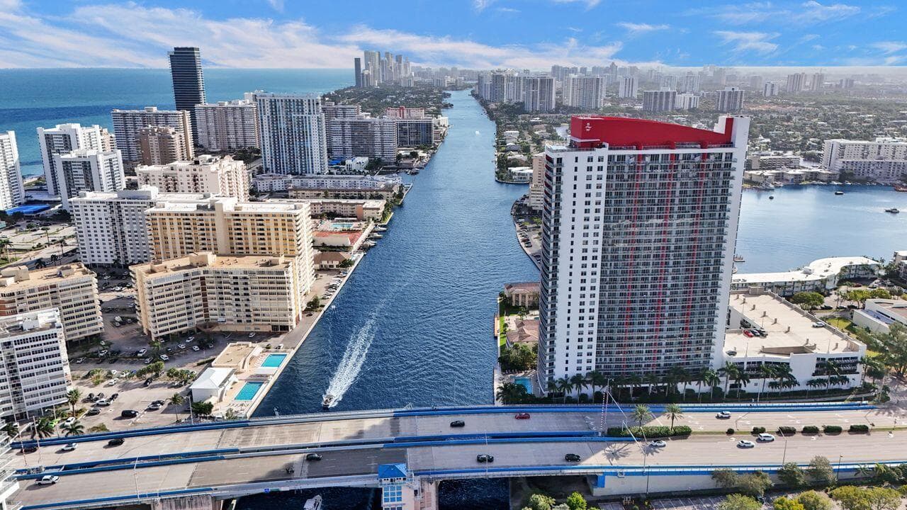 2600 E HALLANDALE BEACH Boulevard # T3210, Hallandale Beach, FL 33009