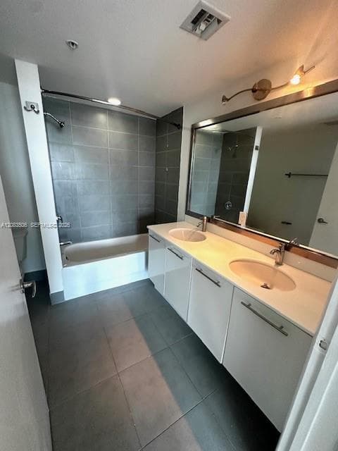 92 SW 3rd St # 1107, Miami, FL 33130 photo 13