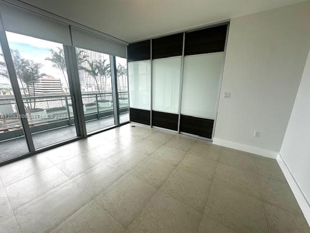 92 SW 3rd St # 1107, Miami, FL 33130 photo 10