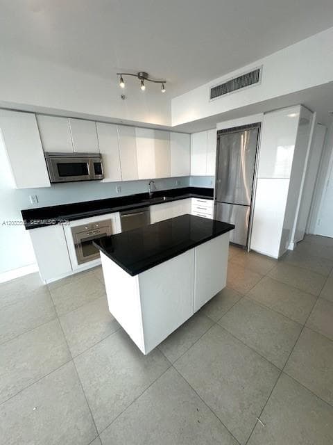 92 SW 3rd St # 1107, Miami, FL 33130 photo 4
