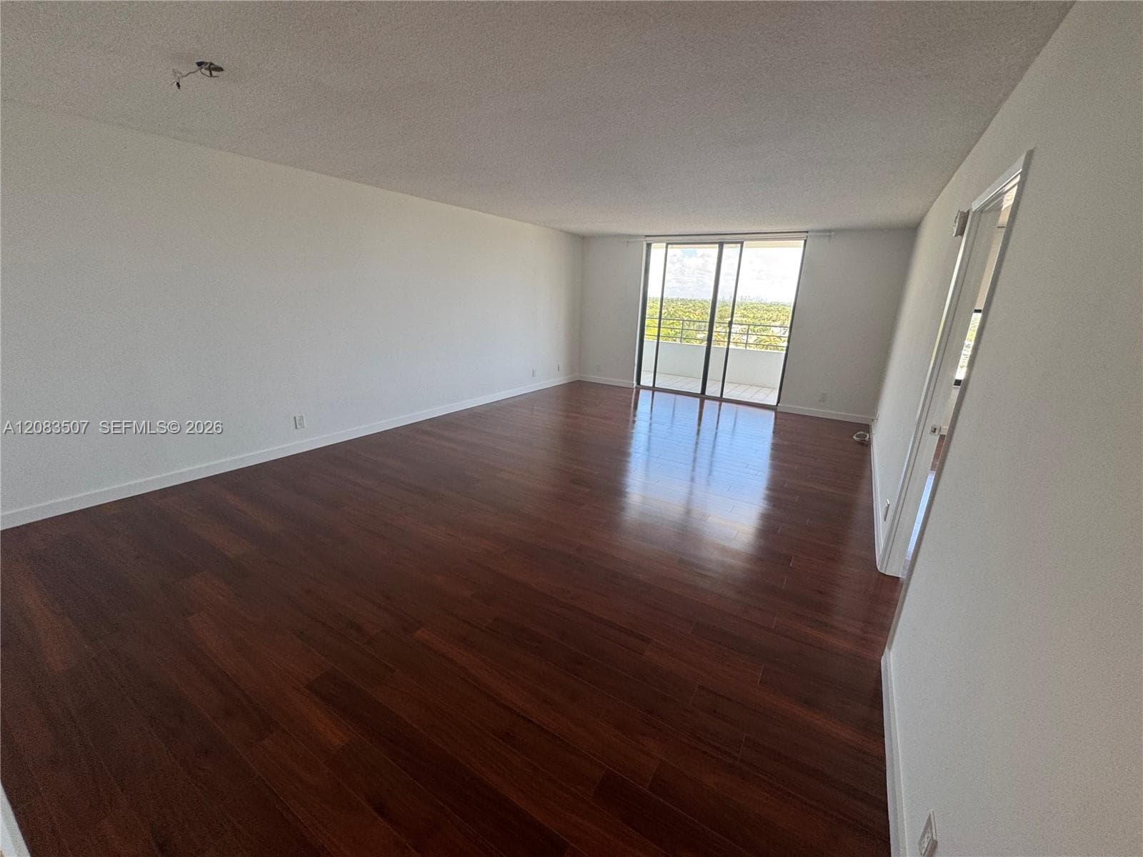 2500 Parkview Dr # 1109, Hallandale Beach, FL 33009 photo 2