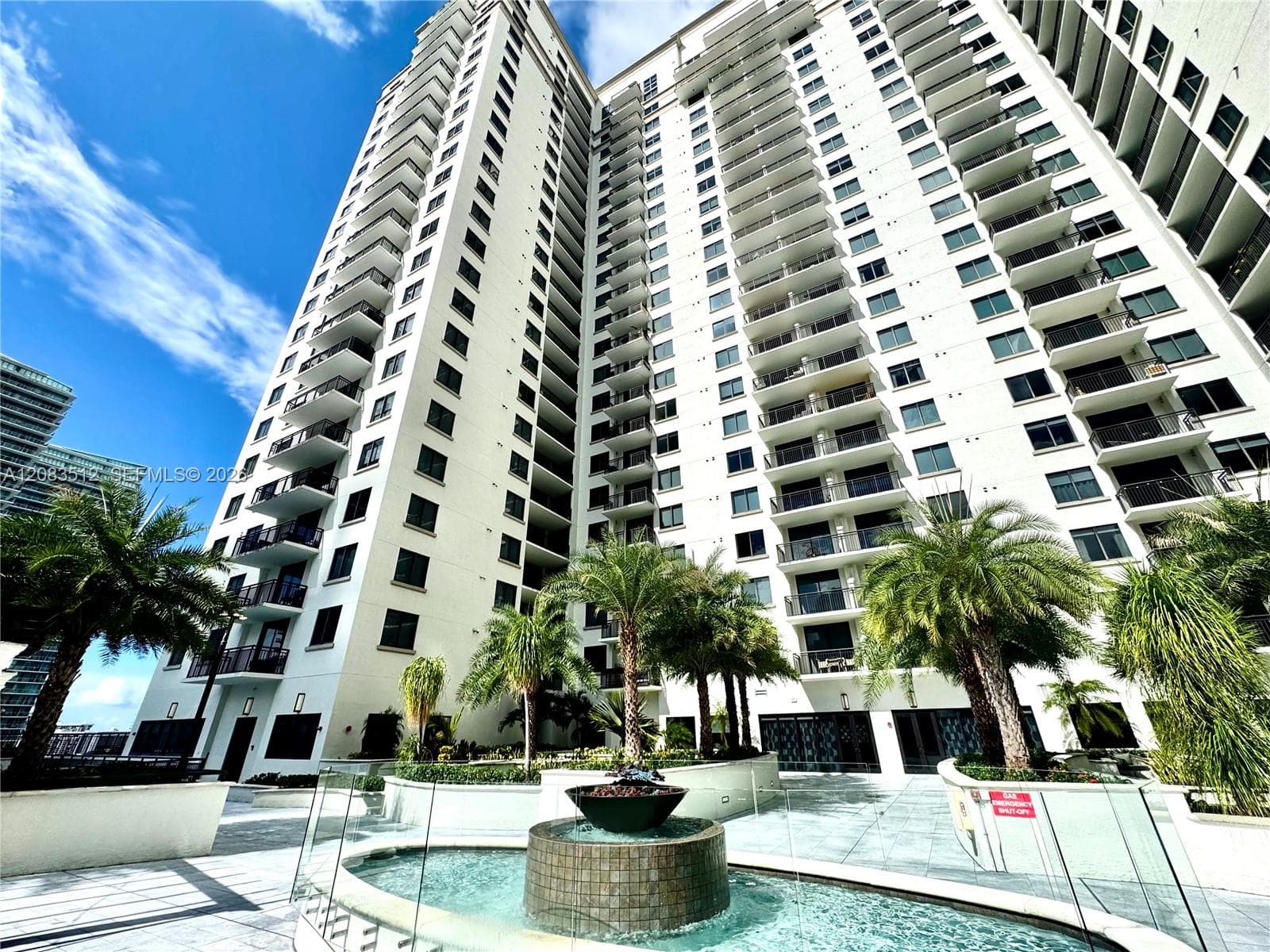 999 SW 1st Ave # 2303, Miami, FL 33130 photo 2