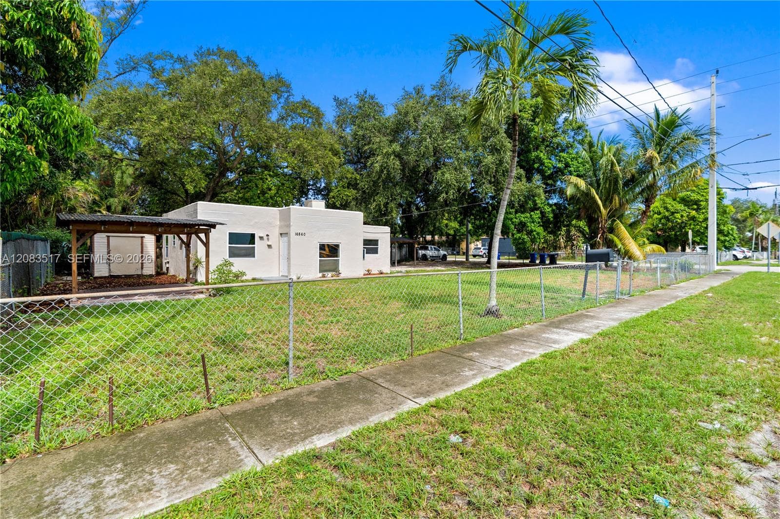 16860 NE 3rd Ct, North Miami Beach, FL 33162 photo 2