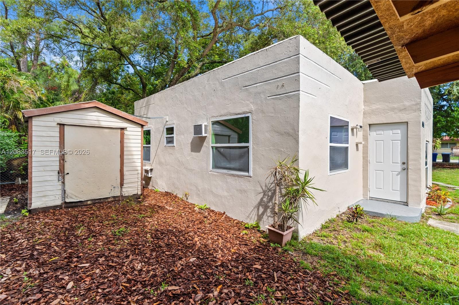 16860 NE 3rd Ct, North Miami Beach, FL 33162 photo 8