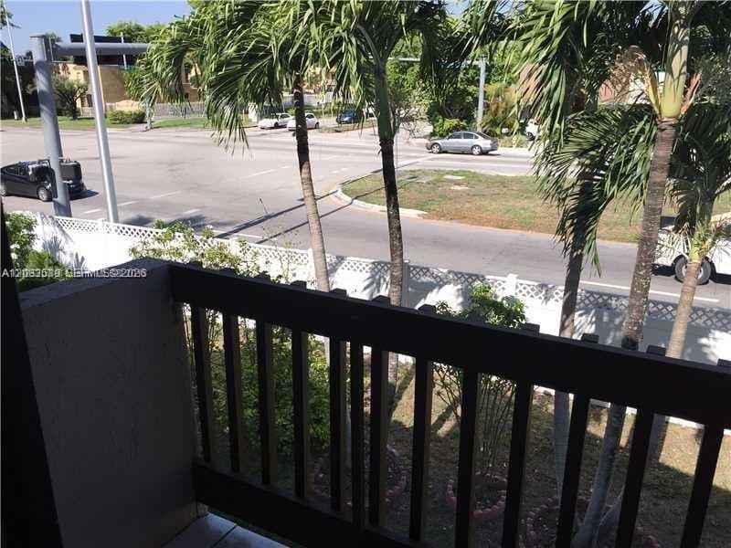13679 SW 62nd St # 205-5, Miami, FL 33183 photo 3