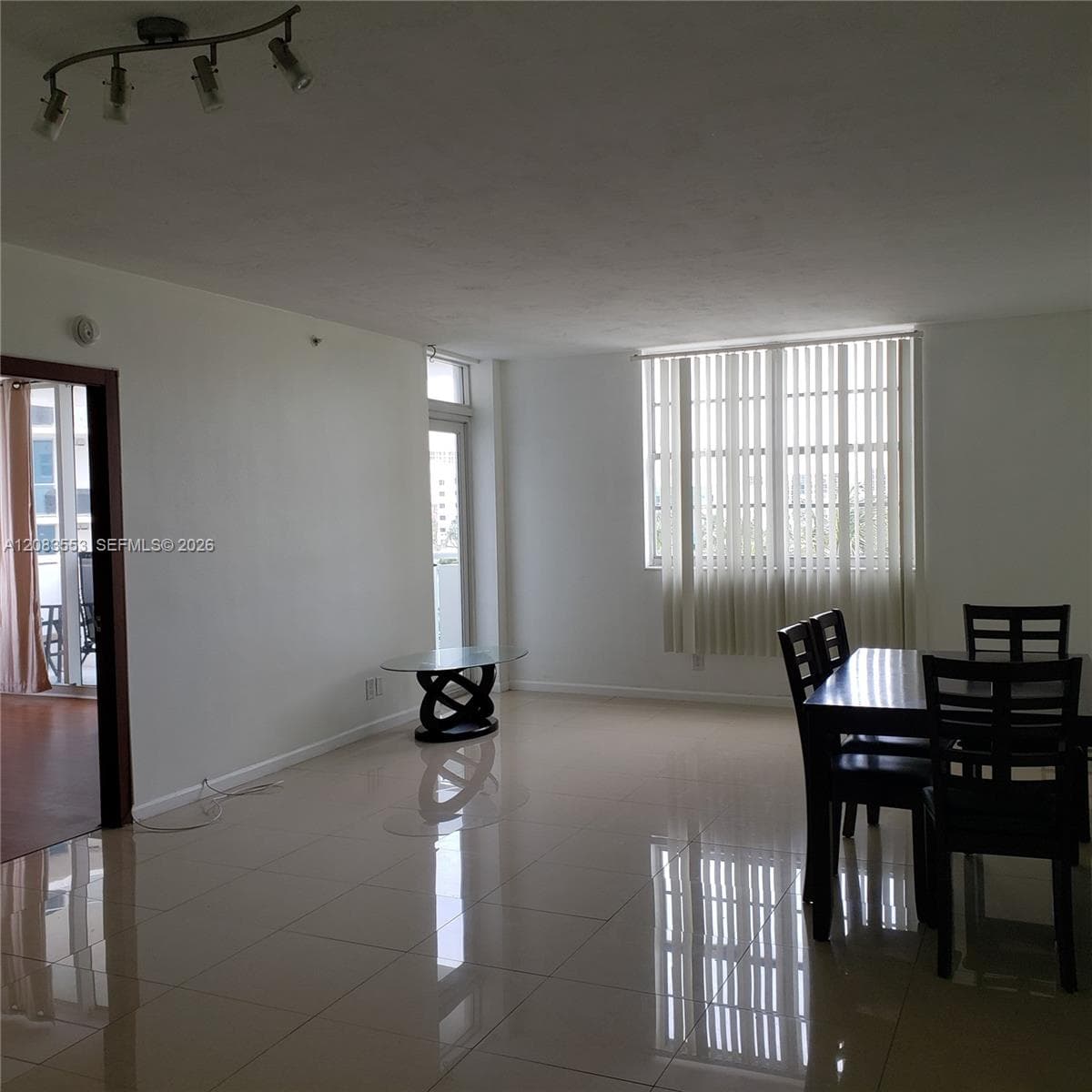 3001 S Ocean Dr # 527, Hollywood, FL 33019