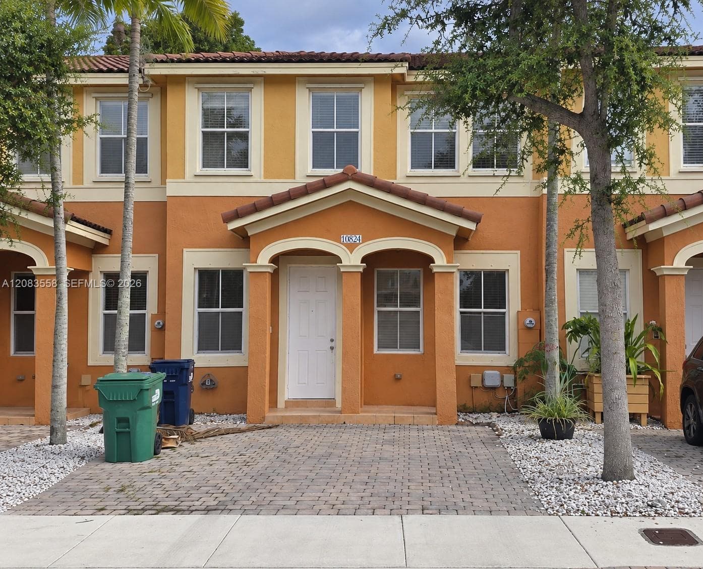 10824 SW 240th Ln, Homestead, FL 33032