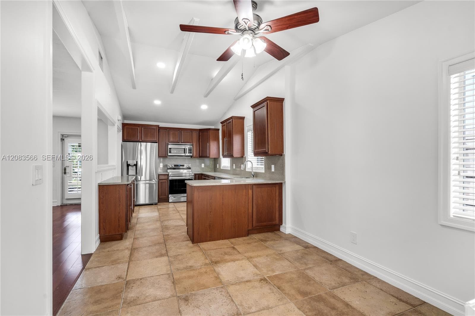 720 NE 17th Ter, Fort Lauderdale, FL 33304 photo 12