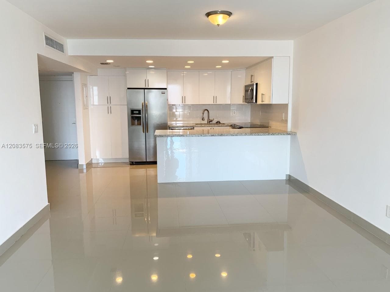 19390 Collins Ave # 805, Sunny Isles Beach, FL 33160 photo 7