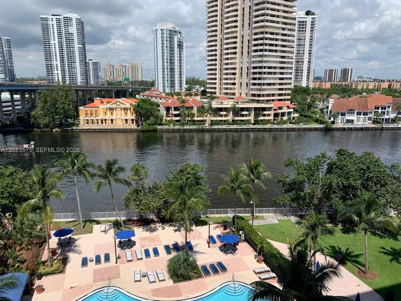 19390 Collins Ave # 805, Sunny Isles Beach, FL 33160