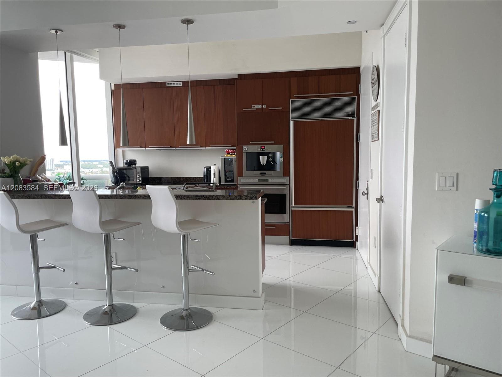 15811 Collins Ave # 2305, Sunny Isles Beach, FL 33160 photo 3