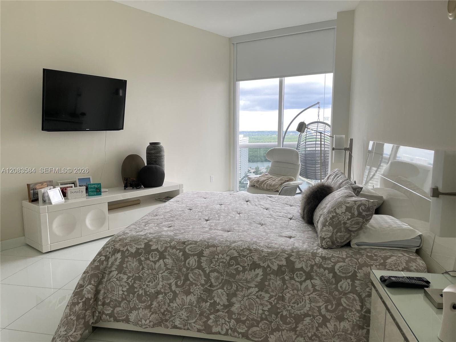 15811 Collins Ave # 2305, Sunny Isles Beach, FL 33160 photo 5