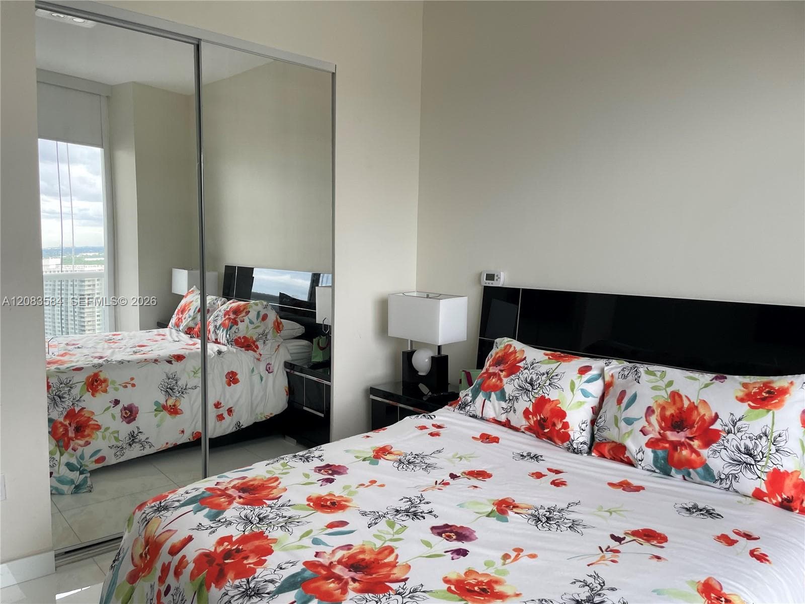 15811 Collins Ave # 2305, Sunny Isles Beach, FL 33160 photo 11