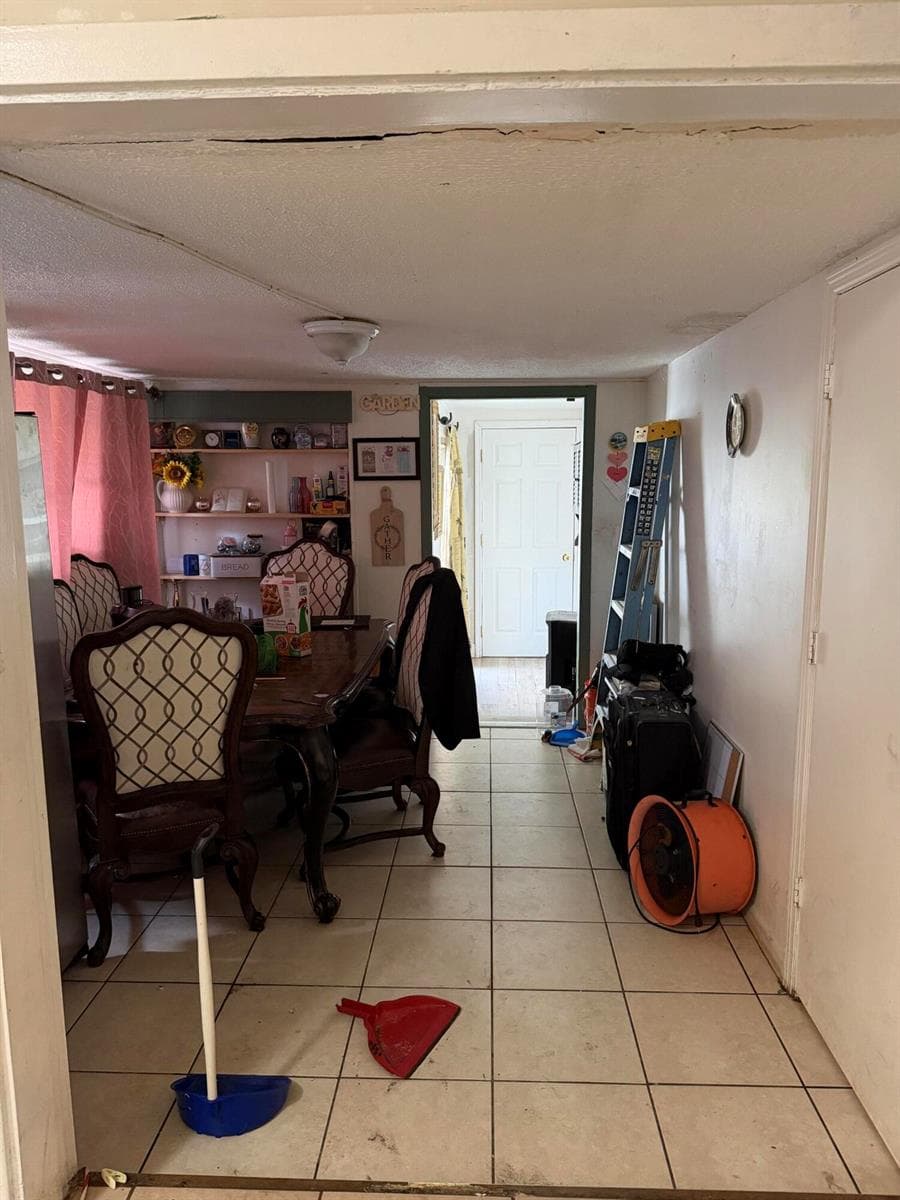 425 SW 24TH Avenue, Fort Lauderdale, FL 33312 photo 3