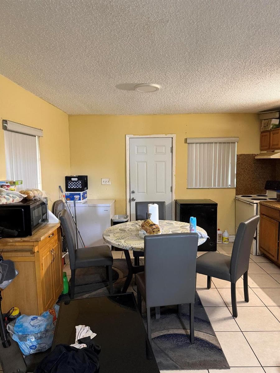 2605 NW 14TH Street, Fort Lauderdale, FL 33311 photo 3