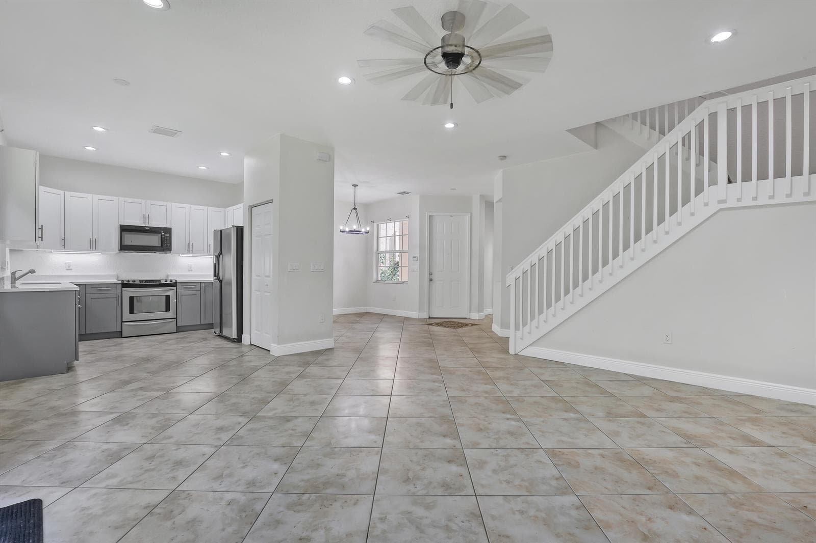 10585 COCOBOLO Way, Boynton Beach, FL 33437 photo 12