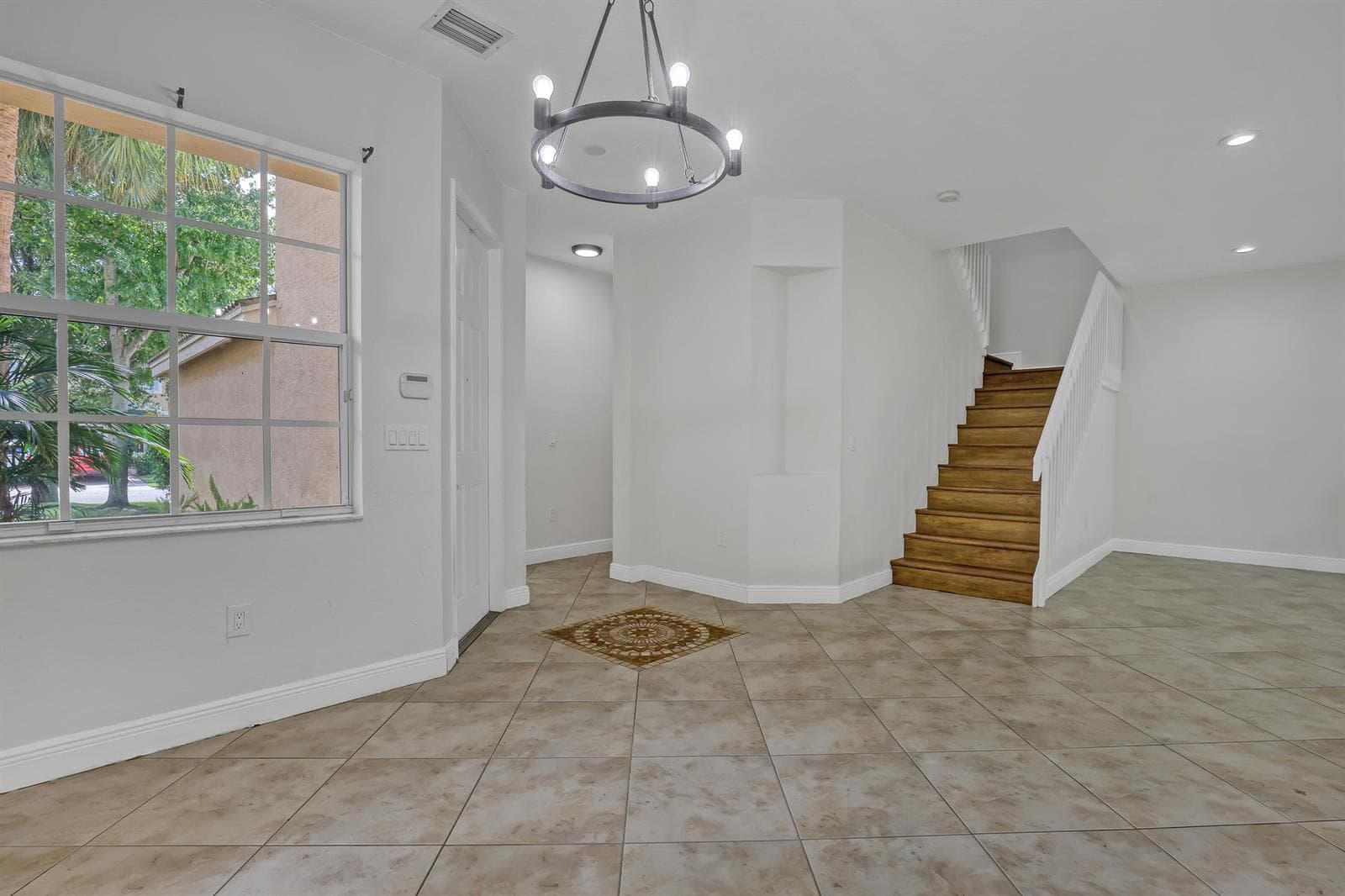 10585 COCOBOLO Way, Boynton Beach, FL 33437 photo 8