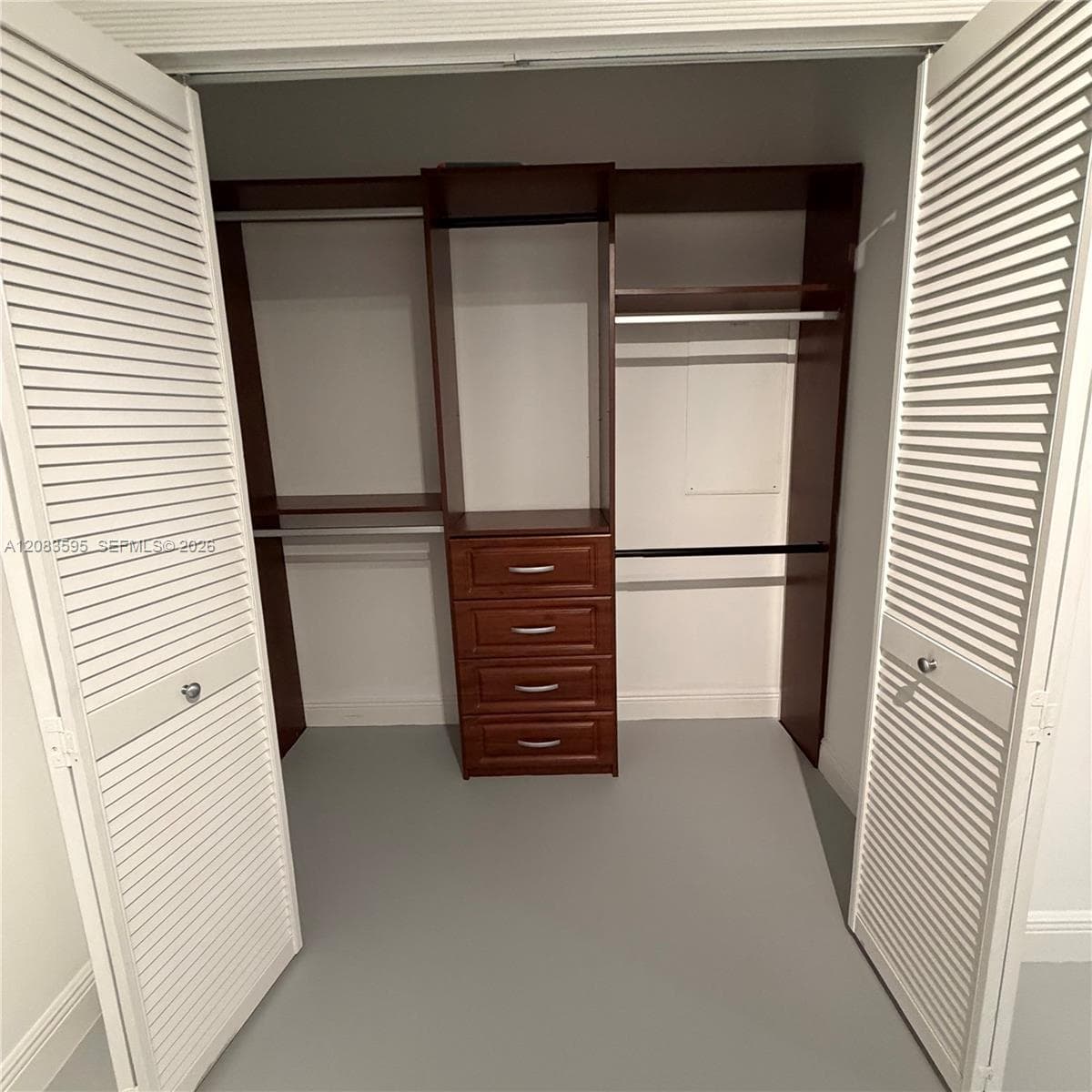 1830 S Ocean Dr # 1409, Hallandale Beach, FL 33009 photo 4