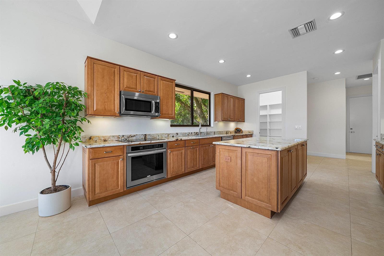 4044 PACAYA Circle, Boca Raton, FL 33487 photo 13