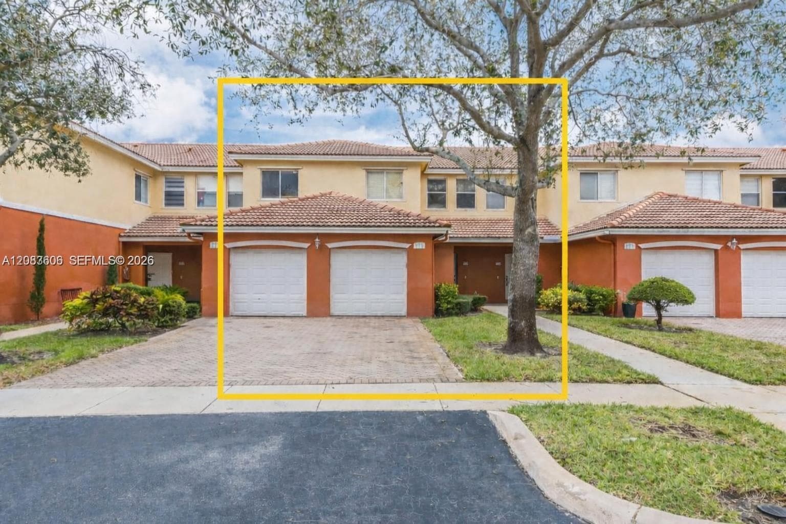 7401 Palomino Dr # 114-1, Davie, FL 33024 photo 2