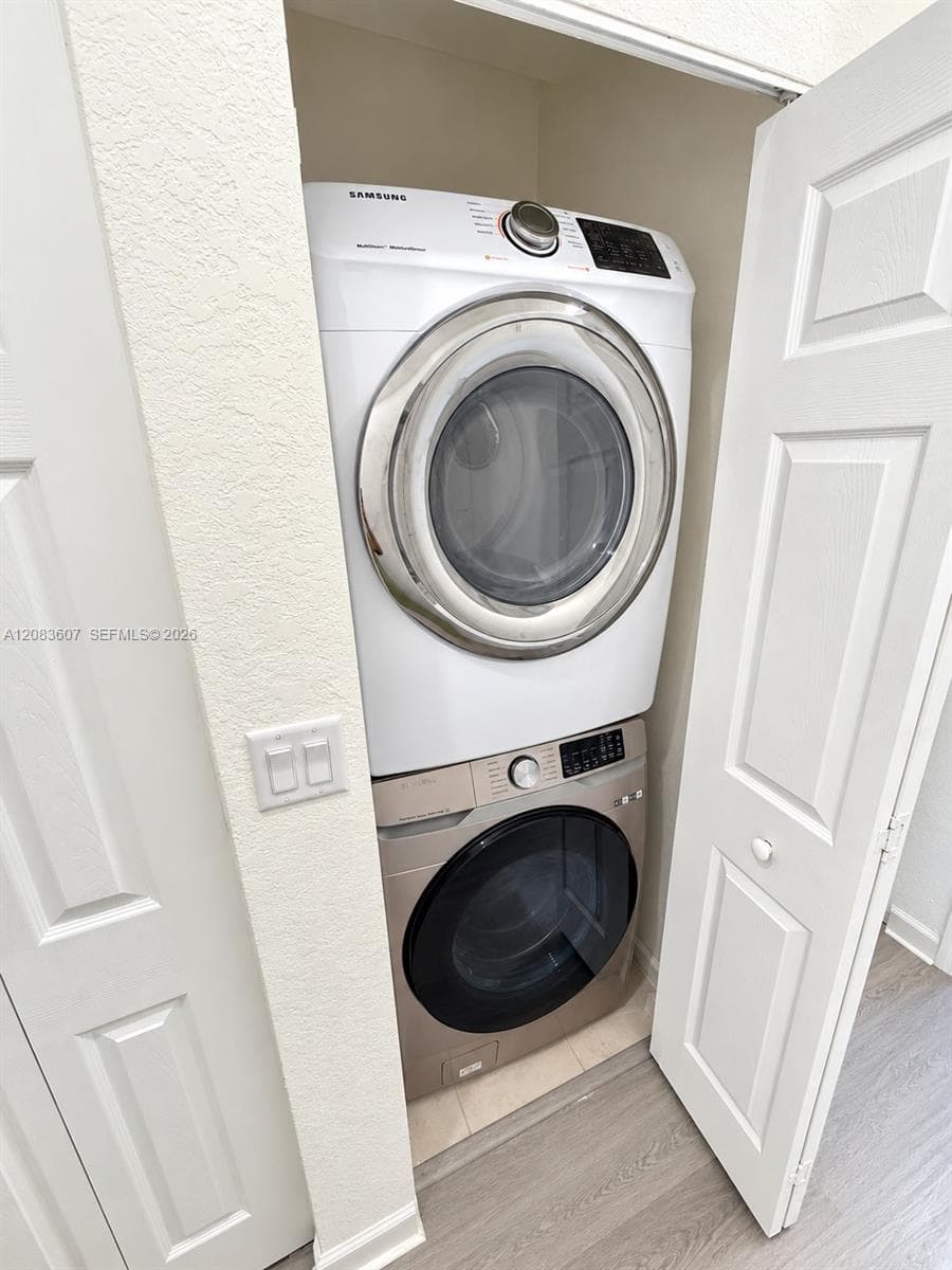 3393 W 105th Ter, Hialeah, FL 33018 photo 3
