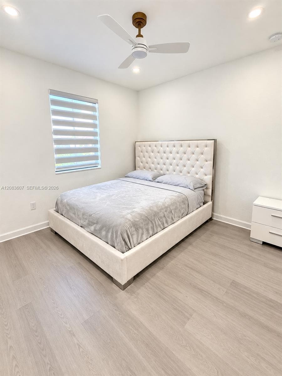 3393 W 105th Ter, Hialeah, FL 33018 photo 8
