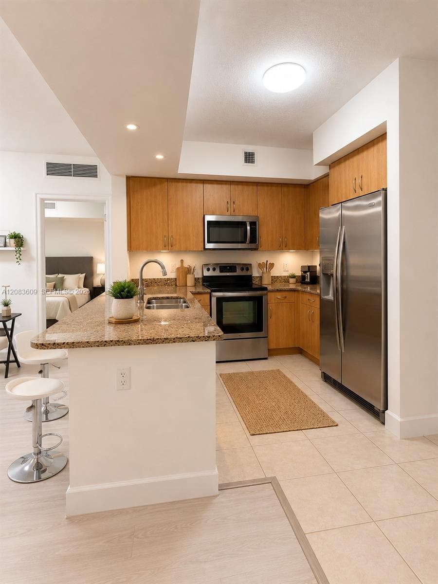 1830 Radius Dr # 608, Hollywood, FL 33020 photo 6