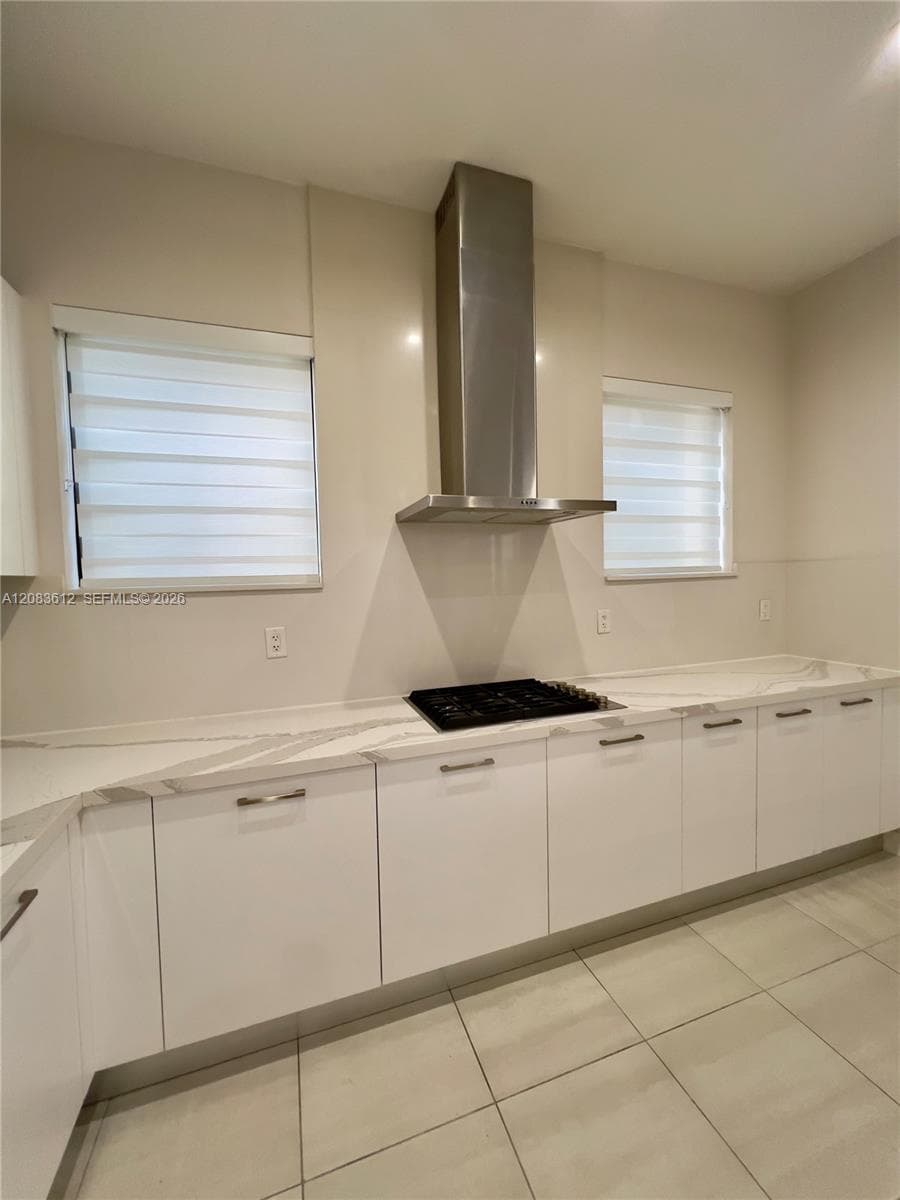 8281 NW 48th St # 0, Doral, FL 33166 photo 4