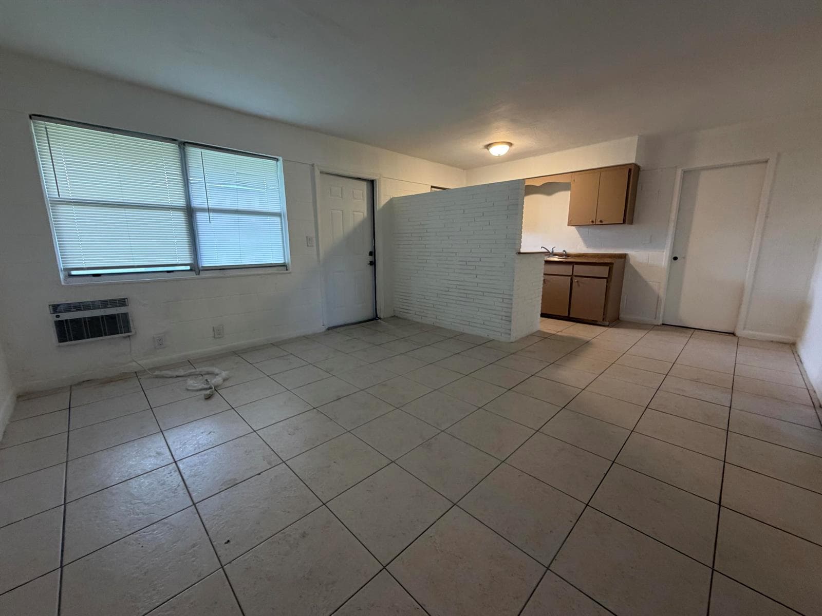 711 NW 4TH Avenue # 2, Fort Lauderdale, FL 33311