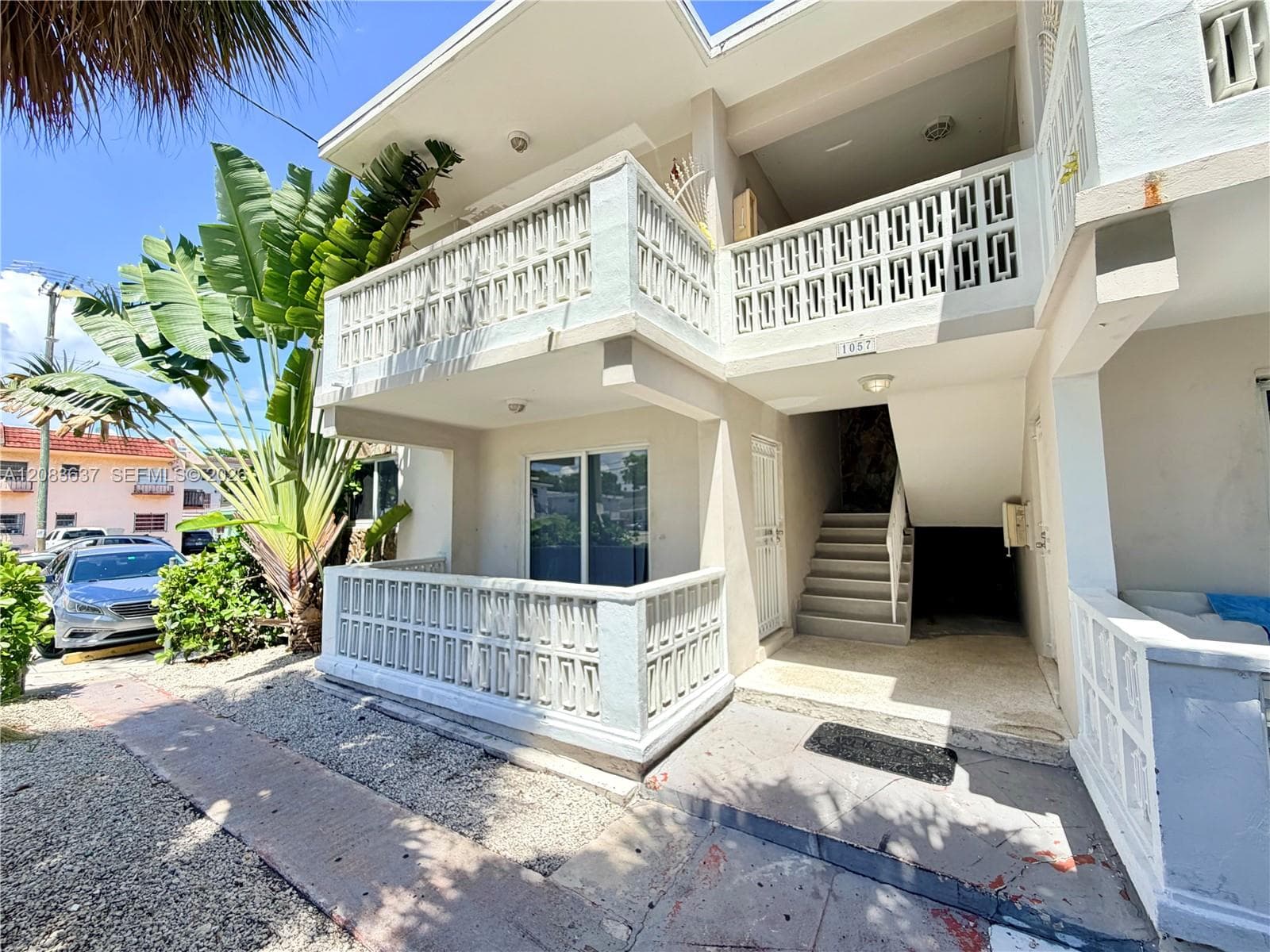 1057 SW 7th St # 1, Miami, FL 33130