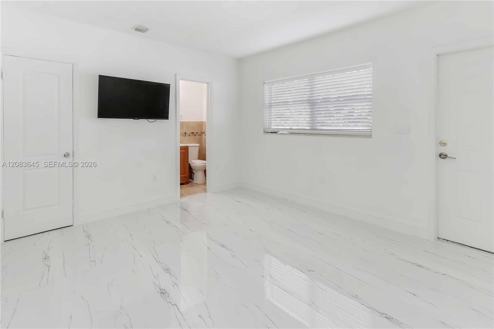 1236 NE 109th St # 2, Miami, FL 33161 photo 13
