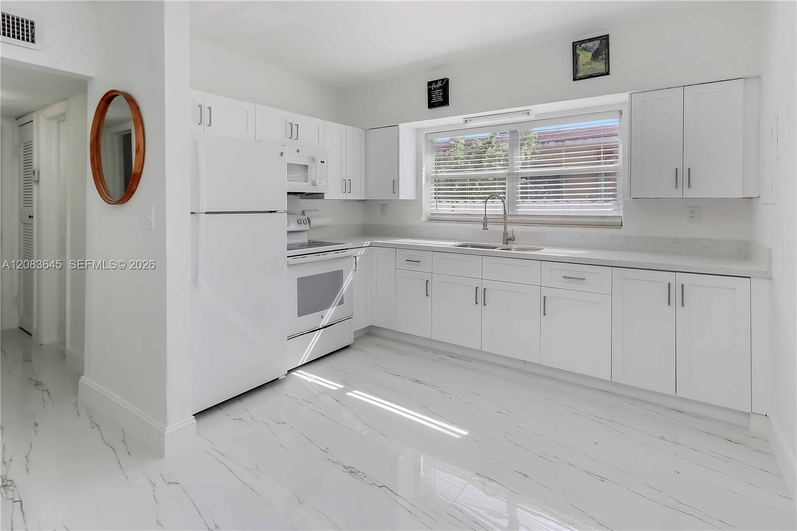 1236 NE 109th St # 2, Miami, FL 33161 photo 3