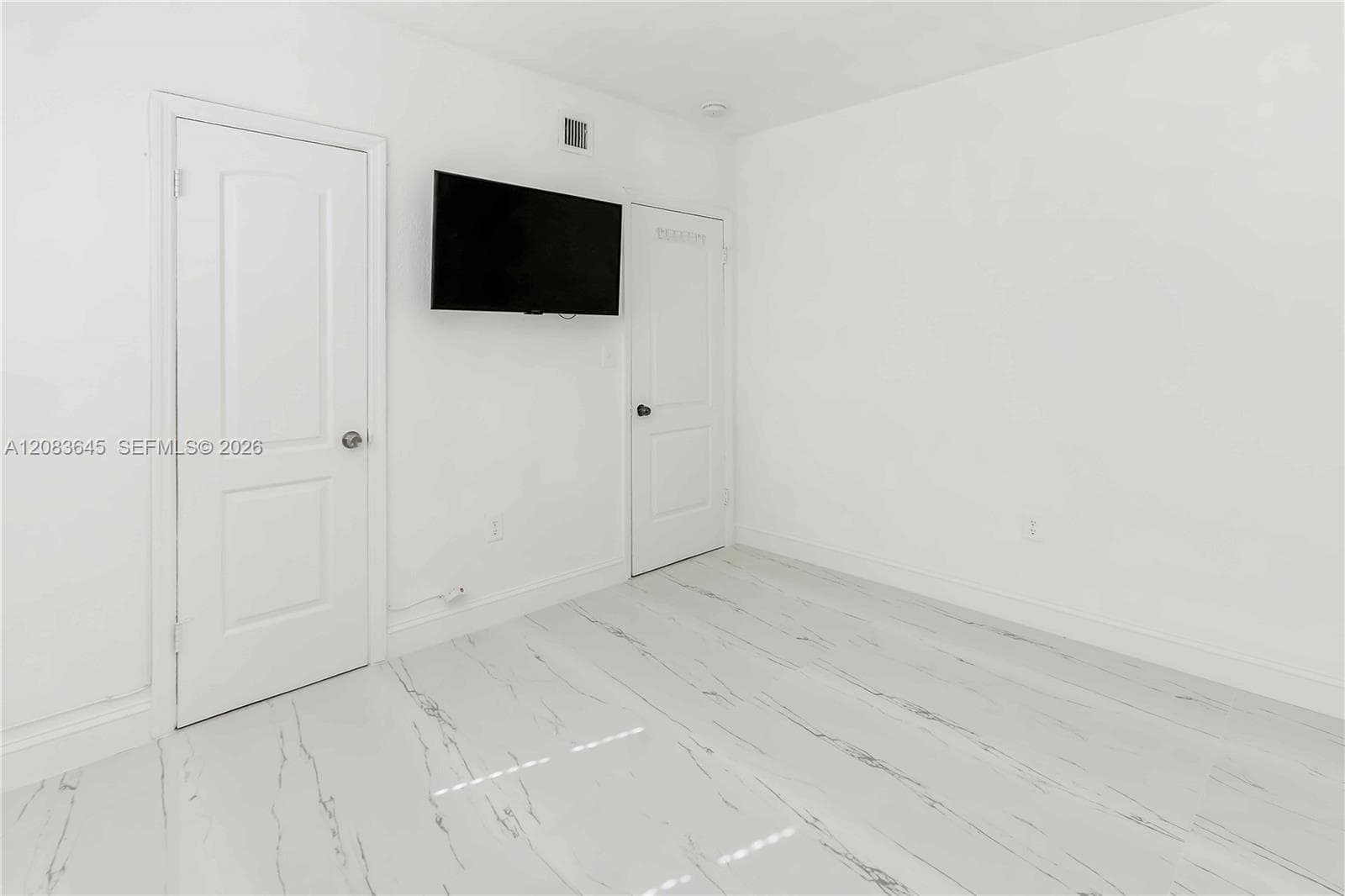 1236 NE 109th St # 2, Miami, FL 33161 photo 10